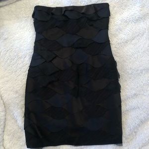 Alice and Olivia Strapless Scalloped Black Dress